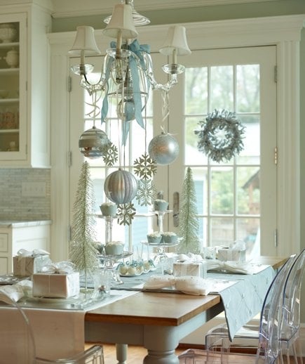 Dining-Chandelier-Ornaments