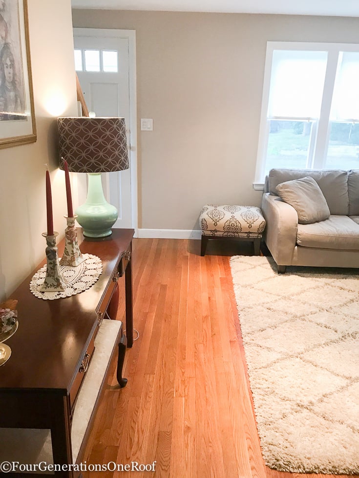 Beautiful Transitional Living Room | Crisp Linen by Sherwin Williams 
