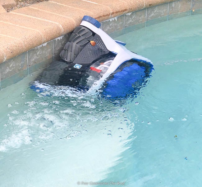 Best Robotic Pool Cleaner 2024