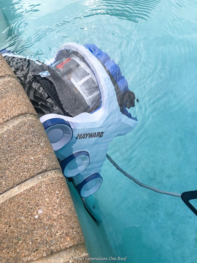 Best pool cleaning robot - Hayward AquaVac 6 Series robotic pool cleaner climbing pool wall 