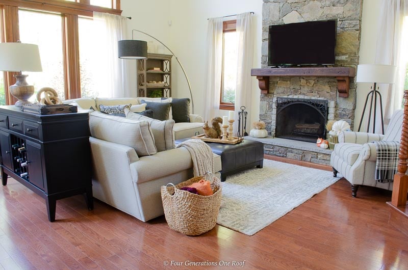 how to arrange a living room with a sectional