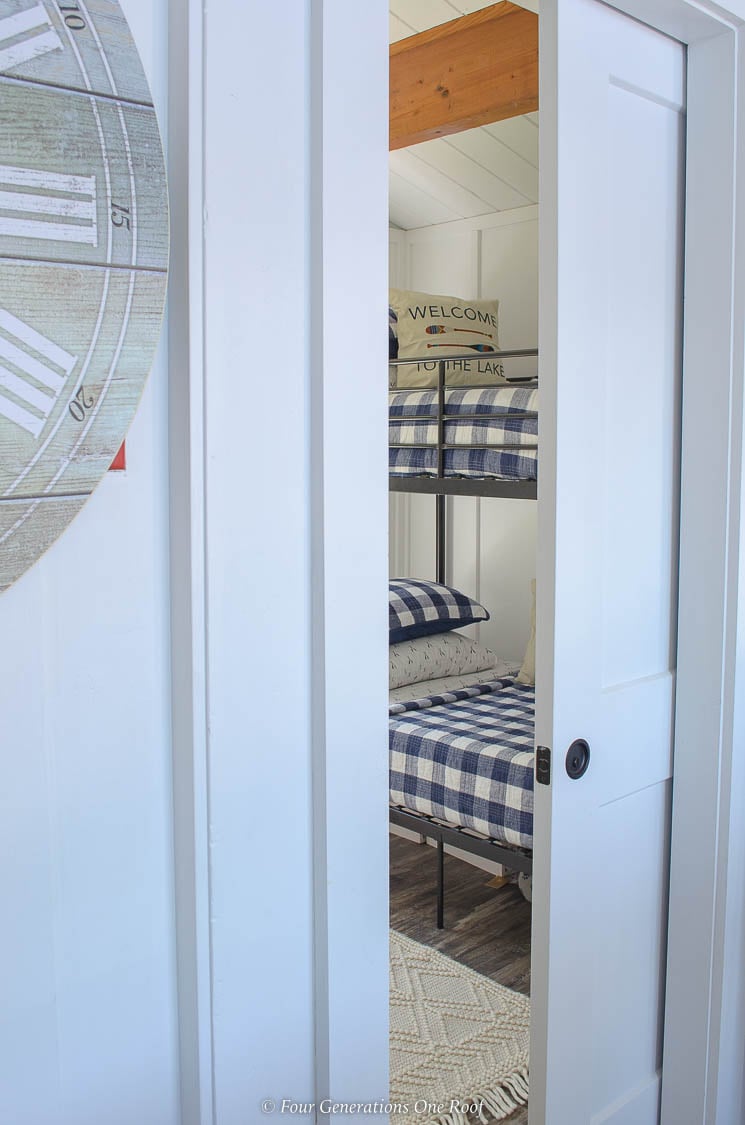 white solid core pocket door for small bedroom