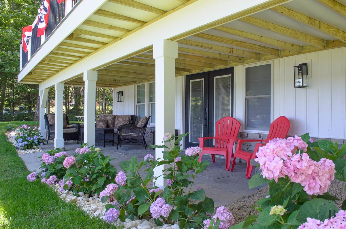 best lake house Airbnb vacation rental in New Hampshire with direct waterfront and private dock