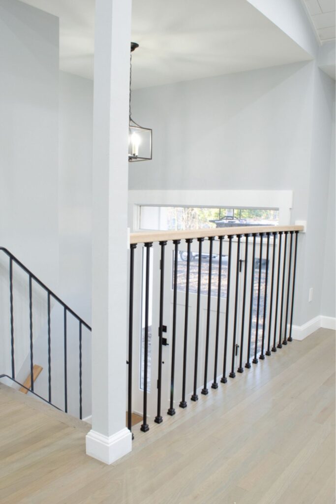 Split Level Entry Remodel - Tips to Modernize Your Foyer in 2025