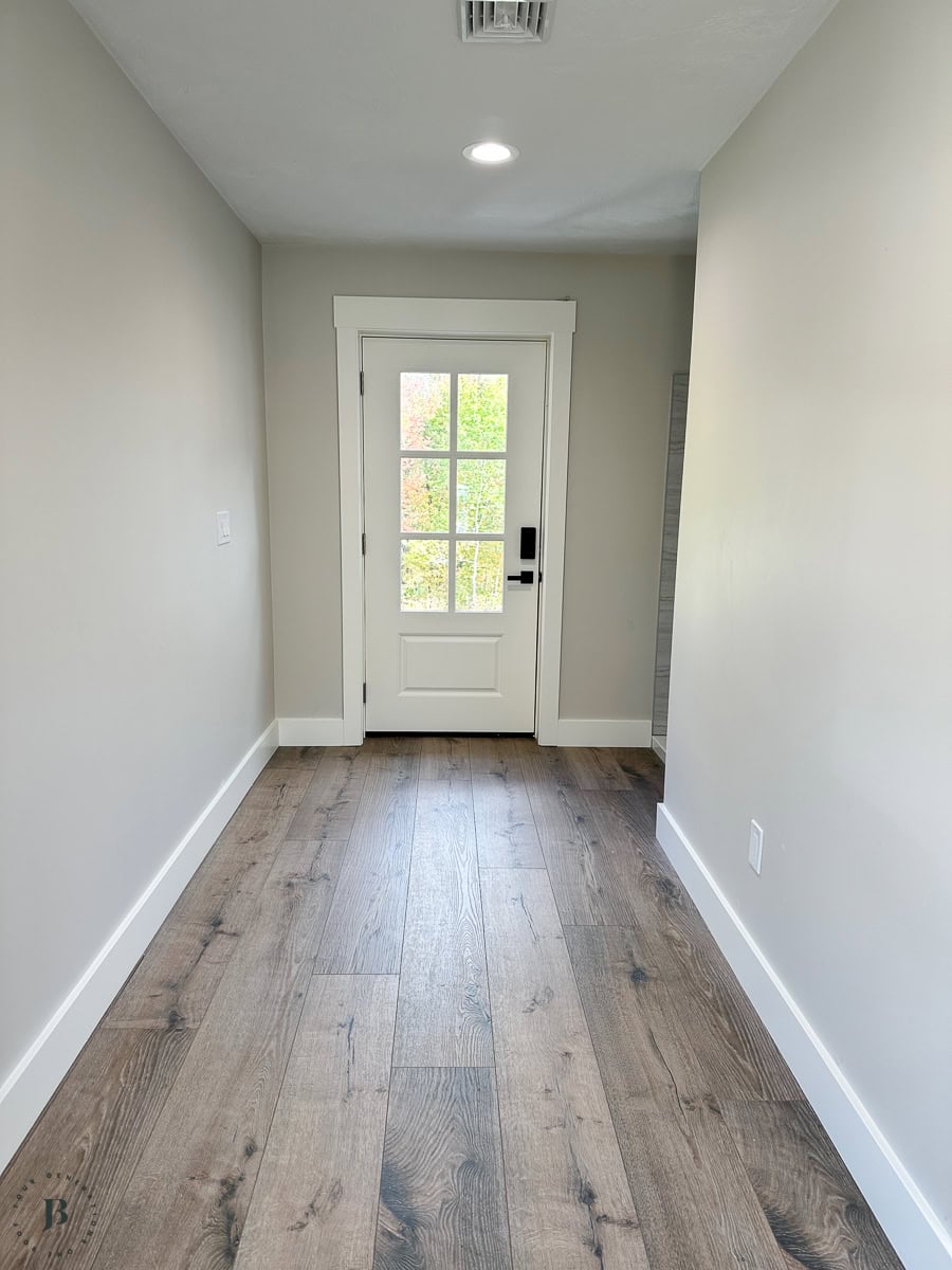 benjamin moore pale oak with behr cotton blossom white