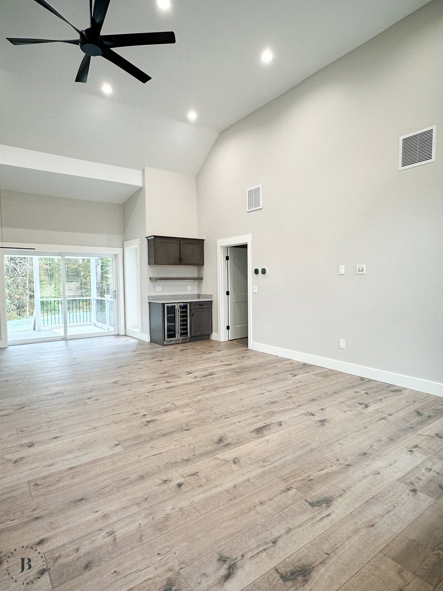 benjamin moore pale oak living room walls